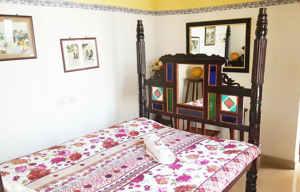 A La Villa Creole Пондичерри Экстерьер фото