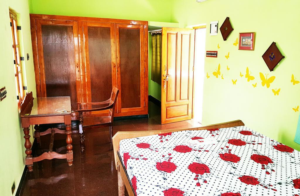 A La Villa Creole Пондичерри Экстерьер фото