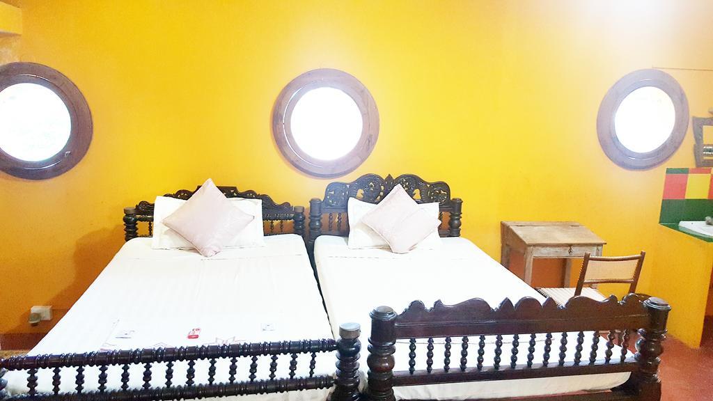 A La Villa Creole Пондичерри Экстерьер фото