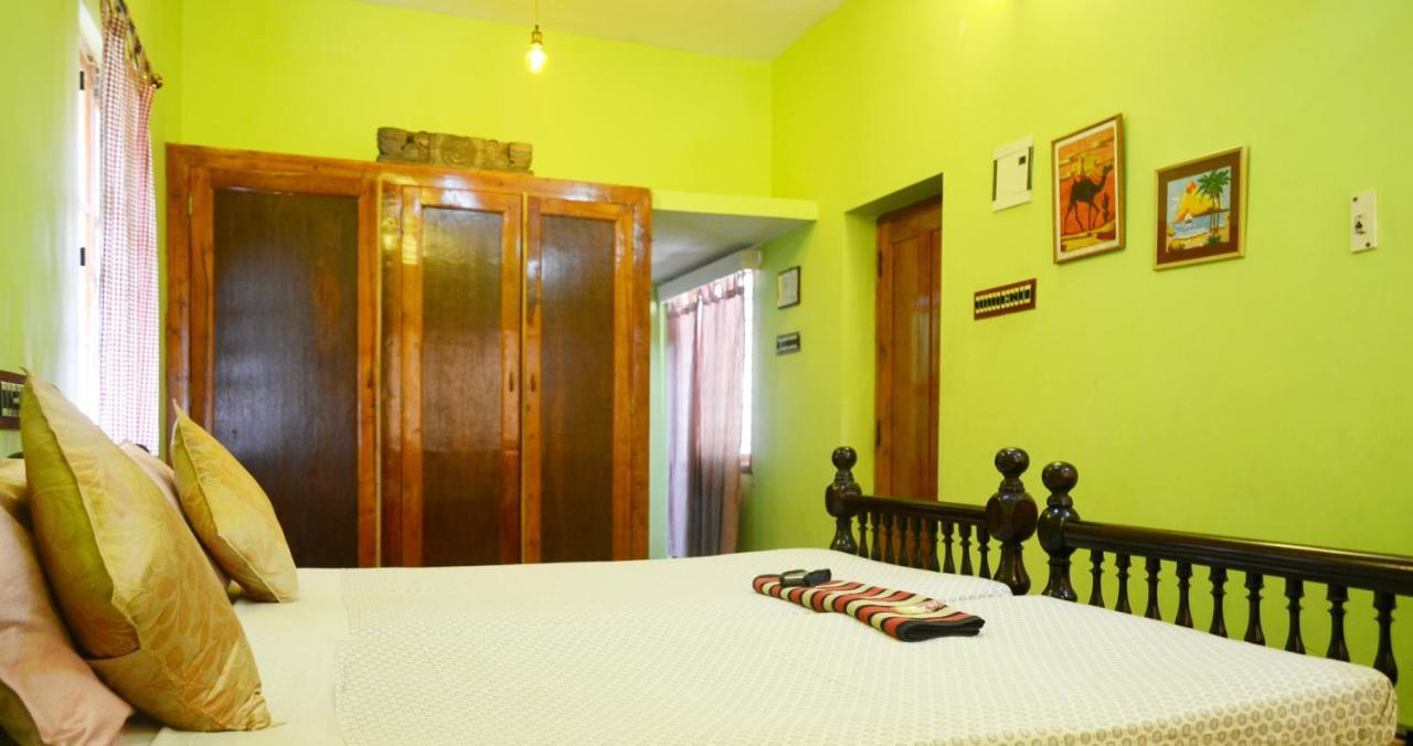 A La Villa Creole Пондичерри Экстерьер фото