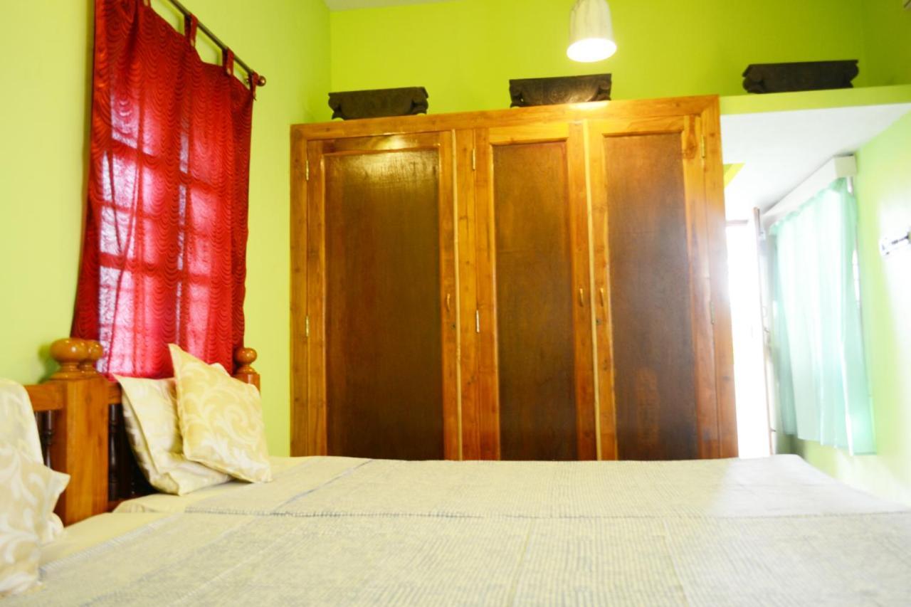 A La Villa Creole Пондичерри Экстерьер фото